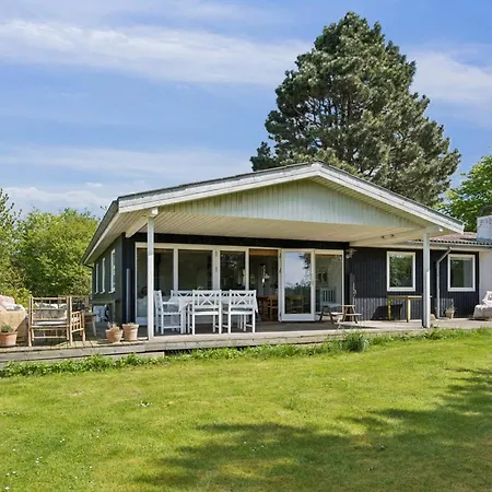 Cozy Family With Beautiful View Holiday home *